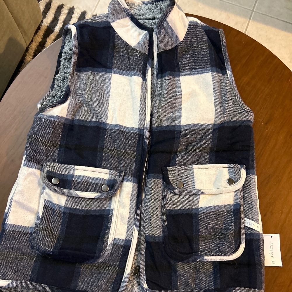 New with Tags Plaid Fluffy Vest